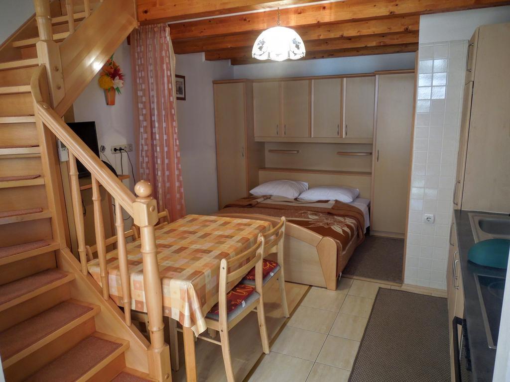 Apartments Dobranic Crikvenica Exterior photo
