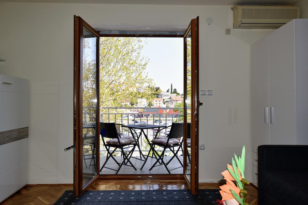 Apartments Dobranic Crikvenica Exterior photo